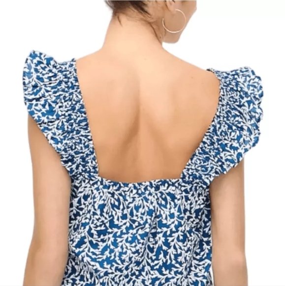 🆕️ J Crew Blue & White Top with Smocked Elastic Ruffle Straps. NWT - Picture 2 of 11